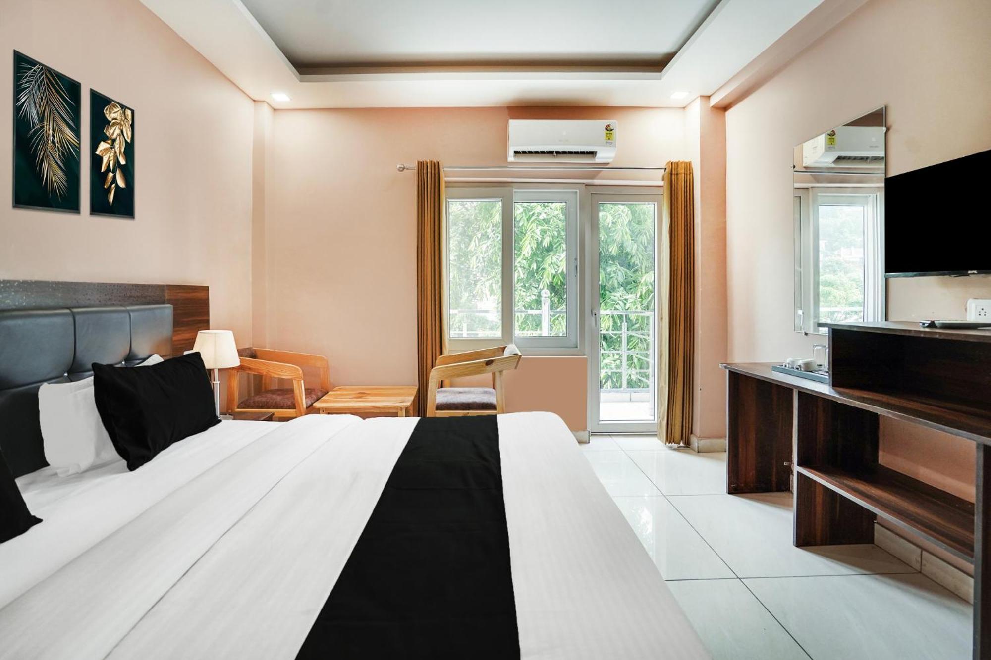 Super Townhouse Tapovan エクステリア 写真